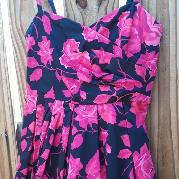 Forever 21 Black and Pink Party Cocktail Dress M - Picture 2 of 11